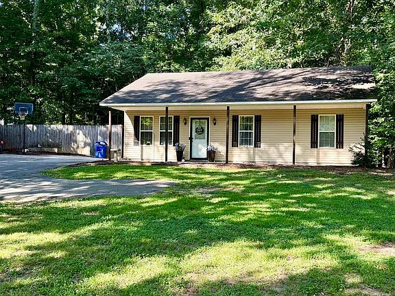 4th image of 145 Osborn Hill Rd