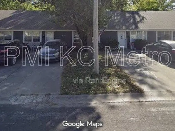 214 W Orchard St #2, Odessa, MO 64076