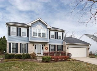 107 N Windham Ln, Bloomingdale, IL 60108