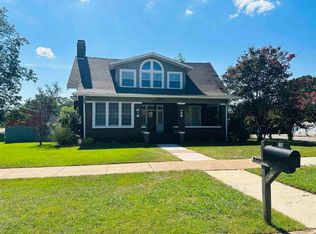 709 Montgomery Ave, Sheffield, AL 35660