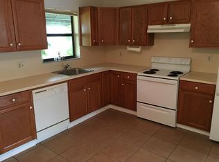 209 SW 7th St, Dania, FL 33004