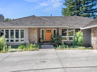 1050 Autumn Ln, Los Altos, CA 94024