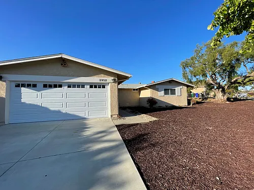 3952 Shenandoah Dr Photo 1