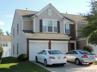 9003 Bishop Crest Ln, Charlotte, NC 28277