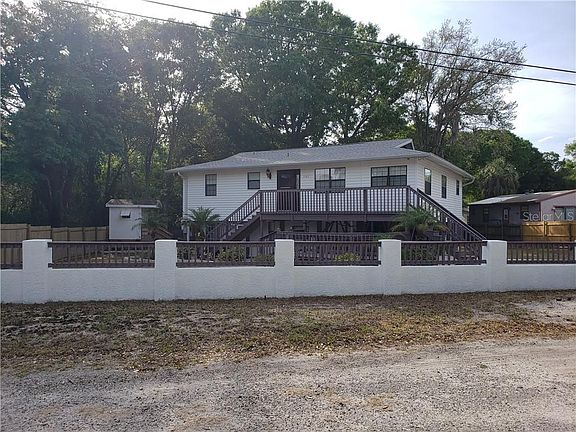 2nd image of 1567 Elmwood Ave