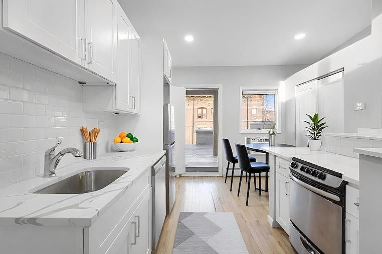 1st image of 431 7th St #2B