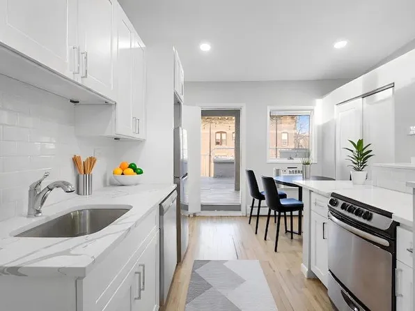 431 7th Street image 1 of 15