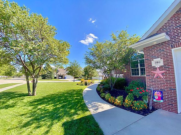 3rd image of 5911 Abigail Dr