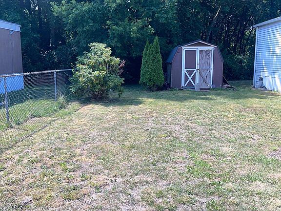 5th image of 1976 N East Ave Lot 281