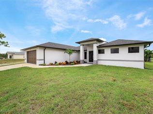 2402 NW 6th Ter, Cape Coral, FL 33993