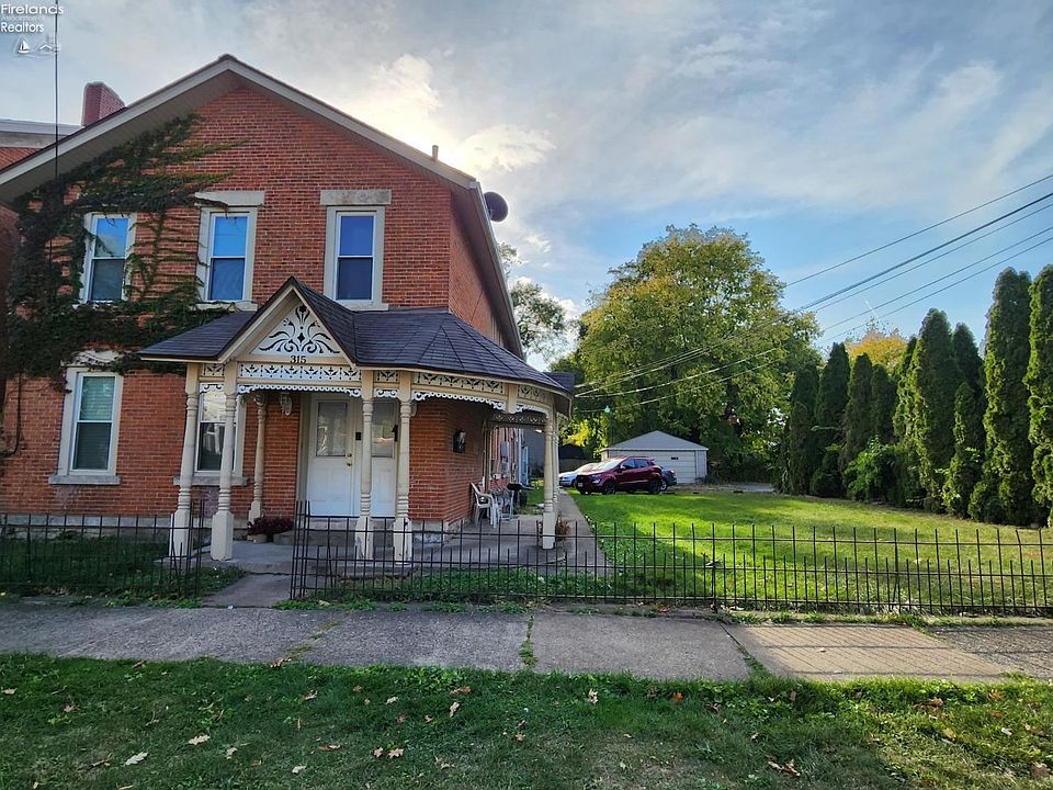 1st image of 315 Franklin St