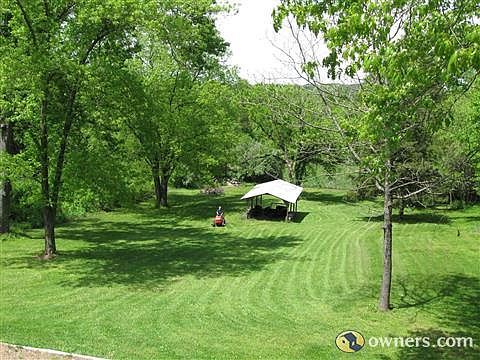 5th image of 258 Fern Dr