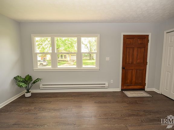 4th image of 214 W Price Ave