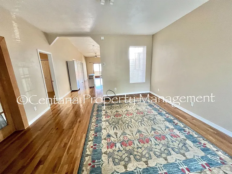 838 W Park St — Photo 6