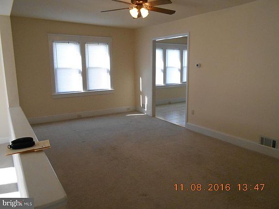 5th image of 407 Junction St