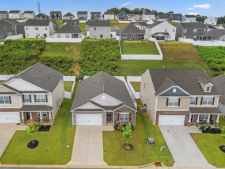 51 Oak Edge Ln — Photo 32