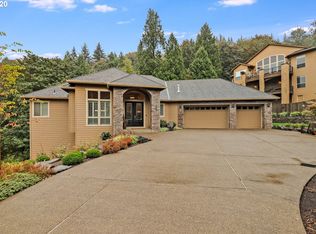 2884 SE Elliott Dr, Gresham, OR 97080