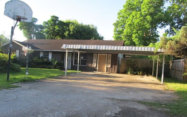 1st image of 12103 Cedar Gap Ln