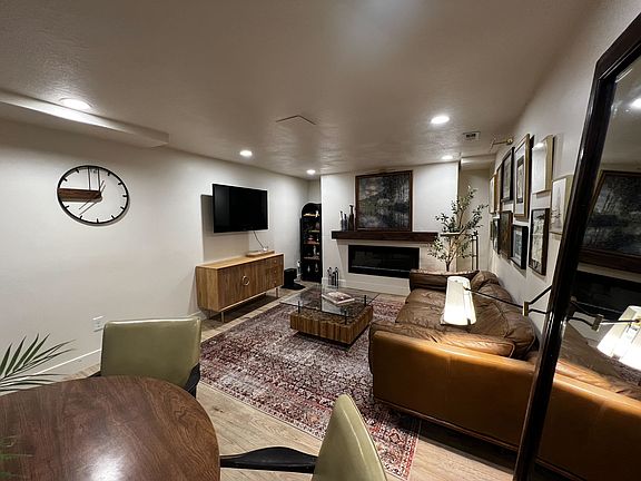 3rd image of 1416 S Concord St #Basement