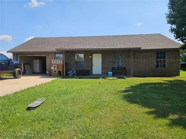 1110 Choctaw, Spiro, OK 74959