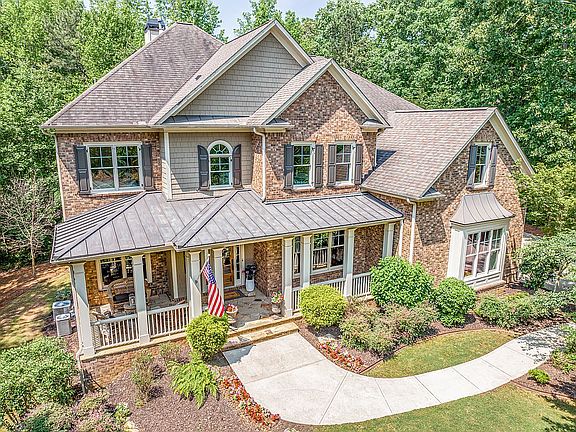 4th image of 16400 Laconia Ln