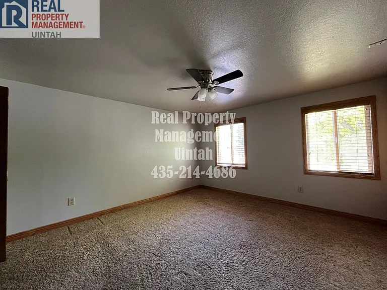 456 S 3130 W — Photo 10