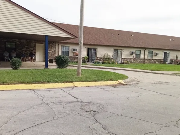 102 Price St #102, Lynn, IN 47355