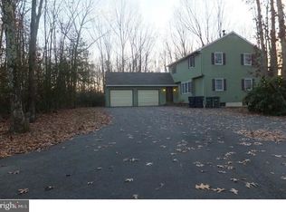 1999 Stanger Ave, Williamstown, NJ 08094