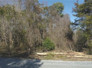 2 Jordan St, Trinity, NC 27370