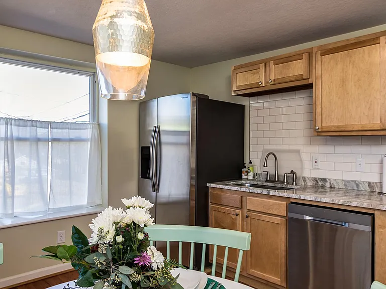 126 Elkwood Ave #201 — Photo 2