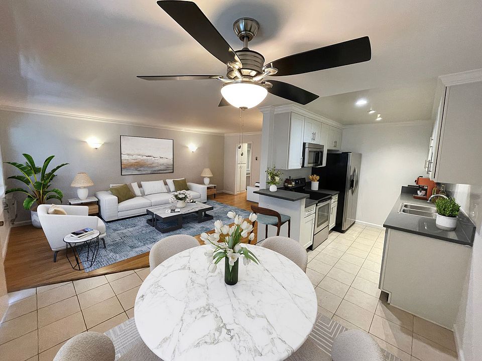 1st image of 9612 Lucerne Ave #102