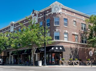 6353 N Lakewood Ave, Chicago, IL 60660
