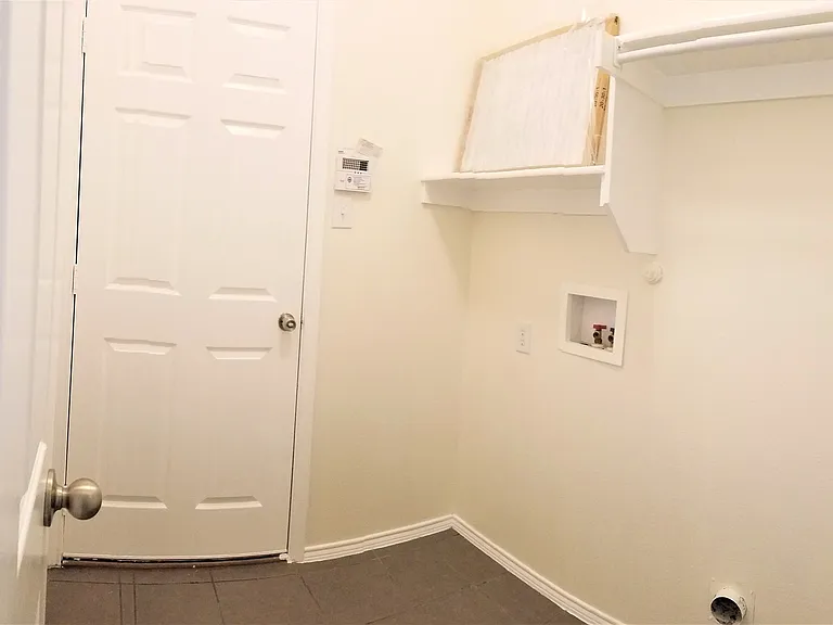 3708 Verde Dr — Photo 15