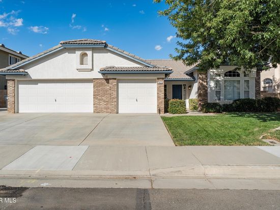 4221 Cocina Ln, Palmdale, CA 93551