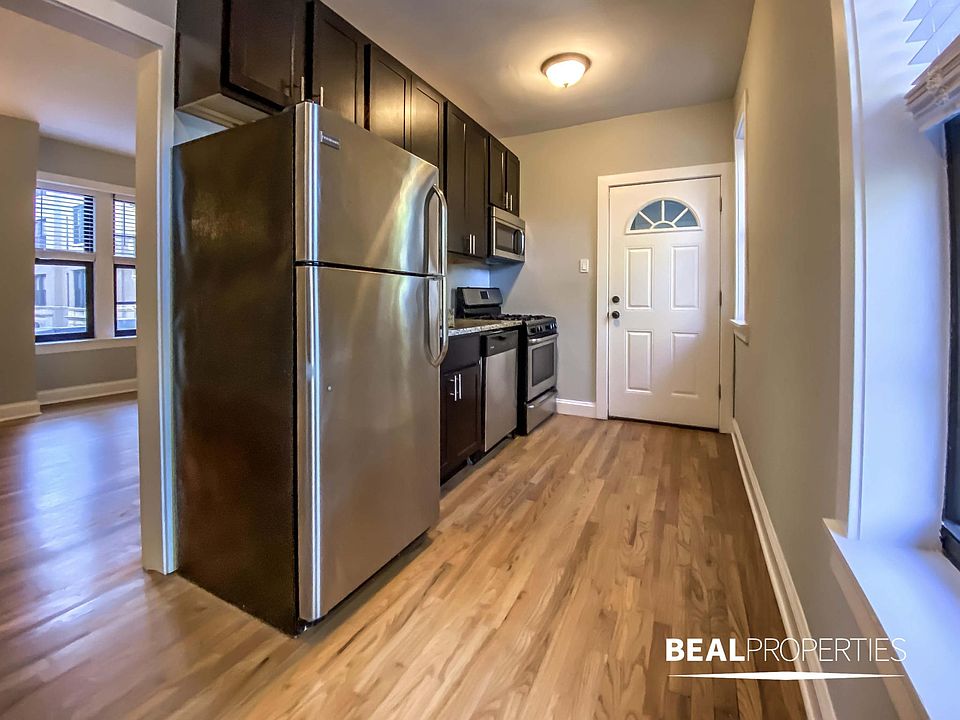 1st image of 4040 N Ashland Ave #2