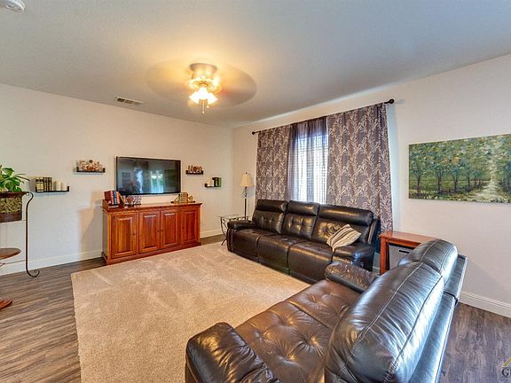 4th image of 5700 Artesano Ct