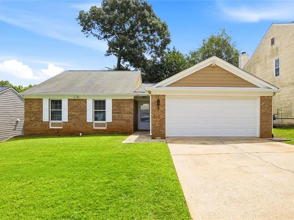 10855 Mortons Cir, Johns Creek, GA 30022