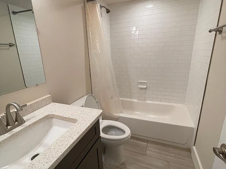 1022 4th St NE #BASEMENT — Photo 13