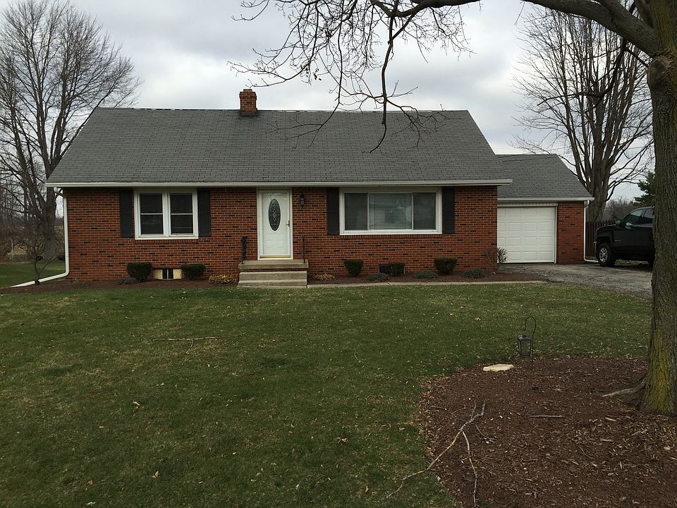 1st image of 58 Windemere Dr