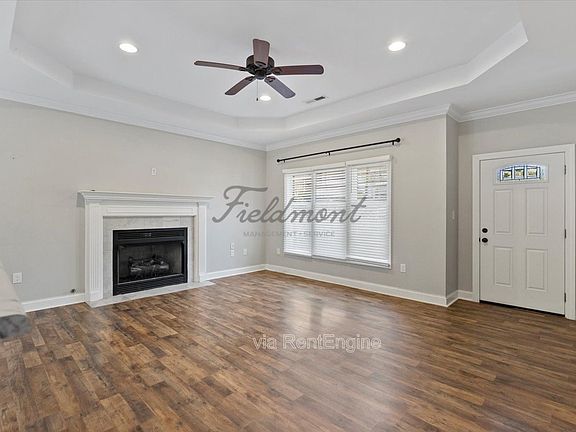 4th image of 110 Raeburn Way