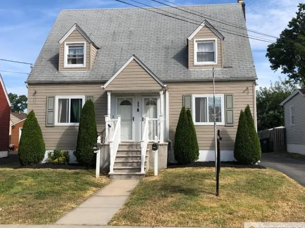 32 Avenel St, Avenel, NJ 07001