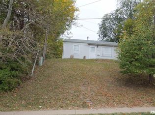 1709 W North Grand Ave, Springfield, IL 62702