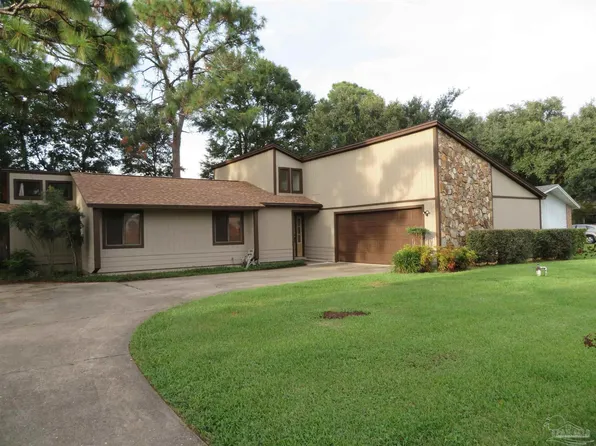 2562 Amberjack Ct, Pensacola, FL 32526