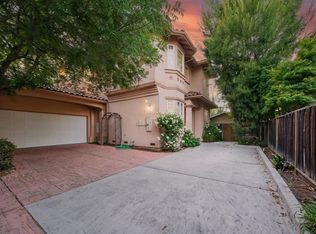 1729 Bucknall Rd, Campbell, CA 95008