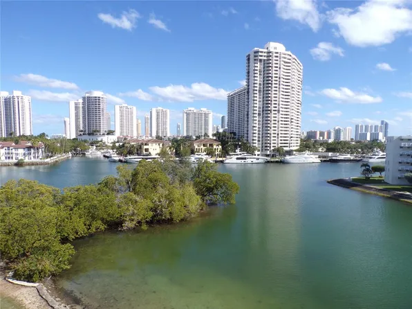 2930 Point East Dr APT E602, North Miami Beach, FL 33160