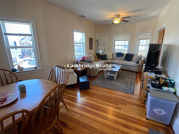 5th image of 107 Yale St #T