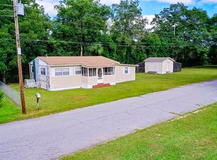 211 Sreda St, Blackshear, GA 31516