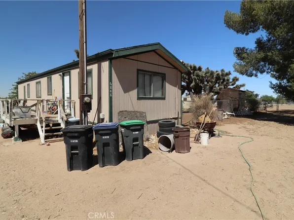 6848 Nielson Rd, Phelan, CA 92371