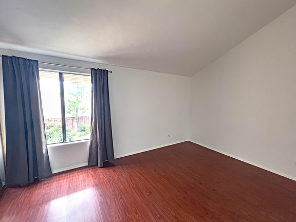 3rd image of 6208 Agee St Unit 222