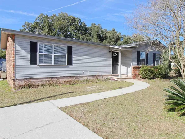 2441 Kelso Rd #A & B, Pensacola, FL 32514